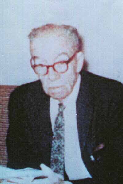 Ebby.jpg (56729 bytes)