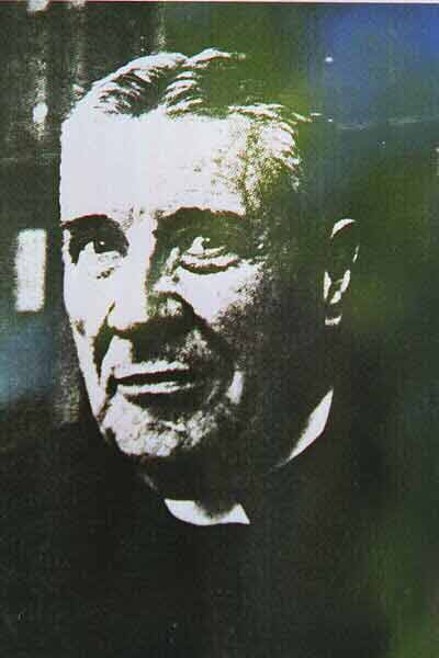 Sam.jpg (73392 bytes)